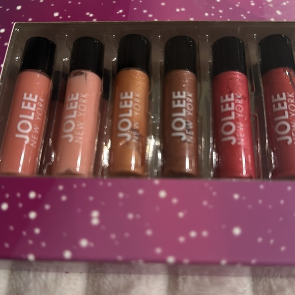 JOLEE  New York 15 Piece Lip Gloss Set. - Picture 2 of 4